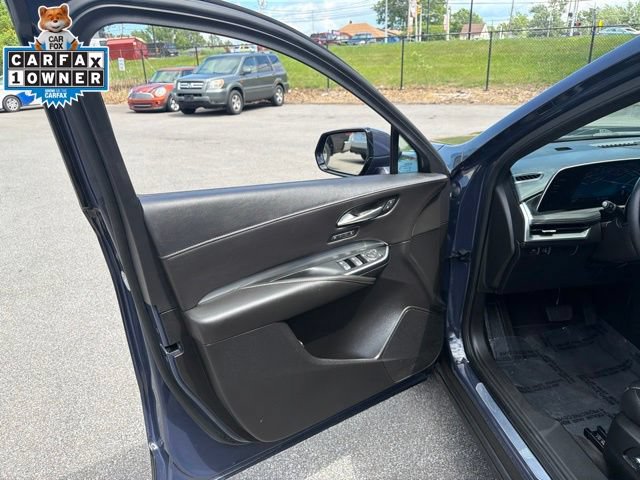 Used 2025 Cadillac XT4 Premium Luxury AWD/4WD image 13