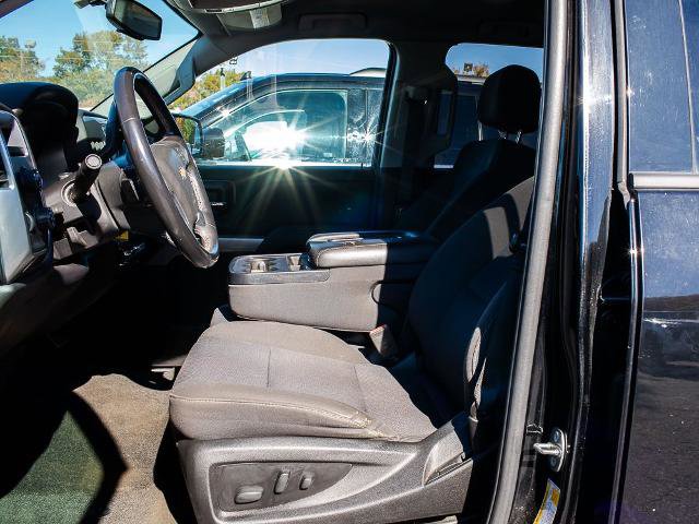 Used 2018 Chevrolet Silverado 1500 LT w/ Redline Edition image 15