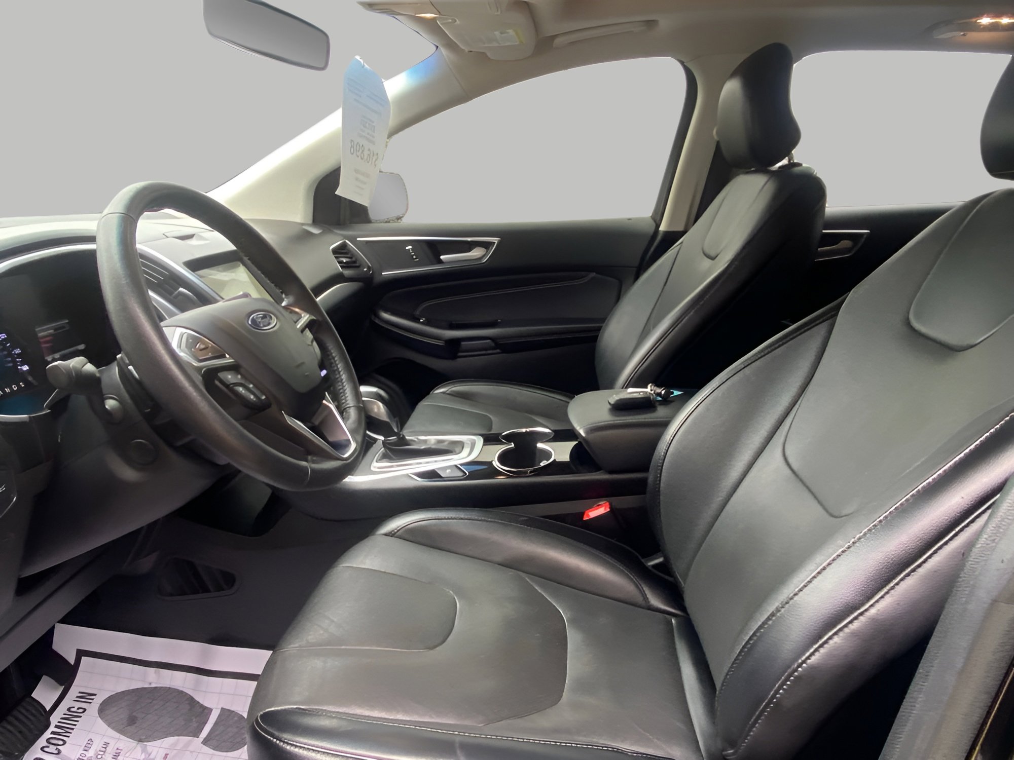 Certified 2018 Ford Edge Titanium w/ Equipment Group 301A AWD/4WD image 10