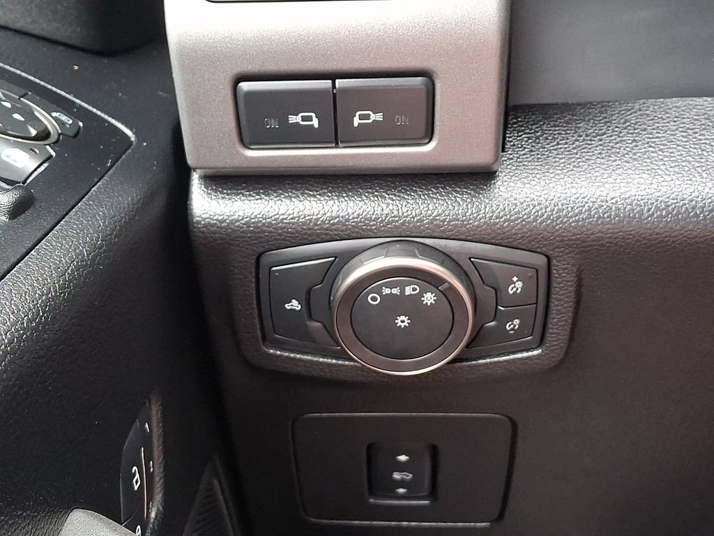 Certified 2018 Ford F150 Raptor w/ Equipment Group 802A Luxury AWD/4WD image 24