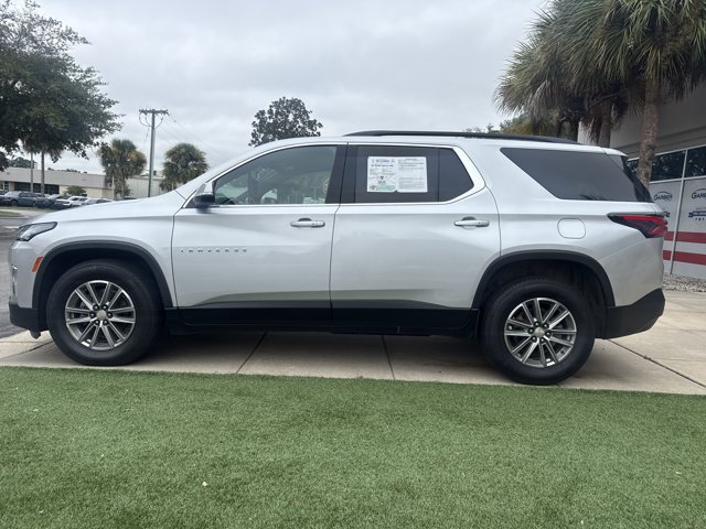 Used 2022 Chevrolet Traverse LT FWD image 6