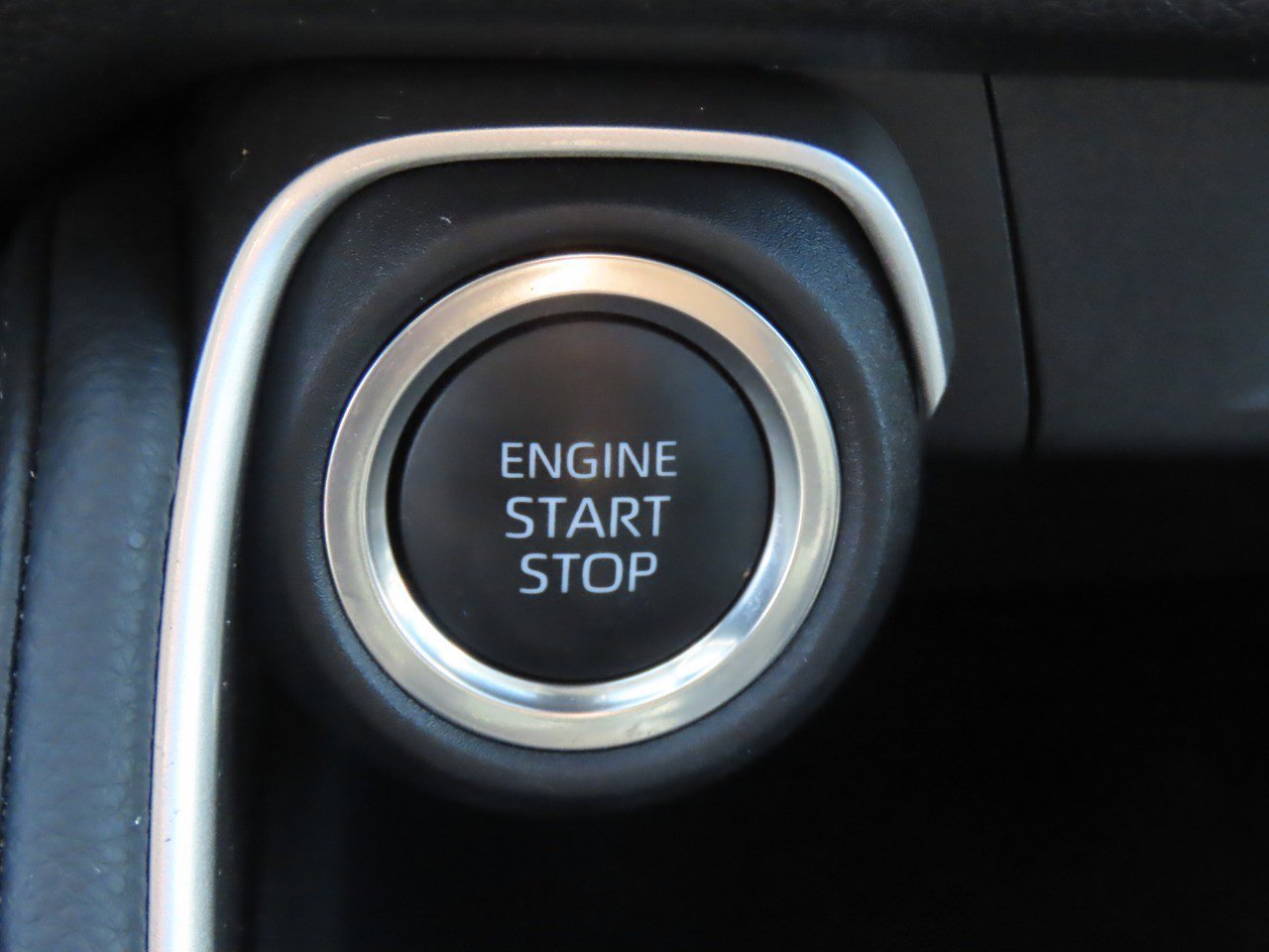Used 2025 Toyota Grand Highlander AWD image 29