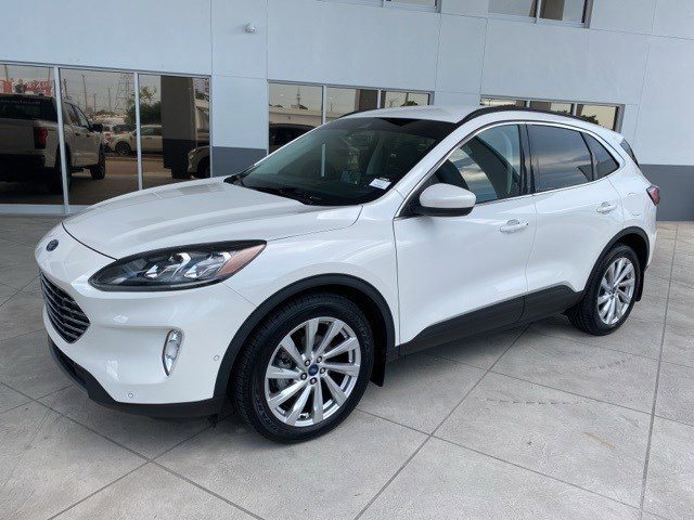 Certified 2022 Ford Escape Titanium w/ Titanium Elite Package image 5