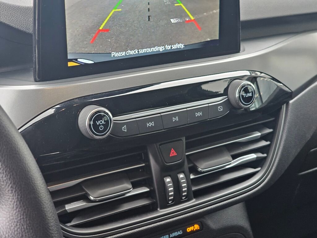 Certified 2025 Ford Escape Active AWD/4WD image 25