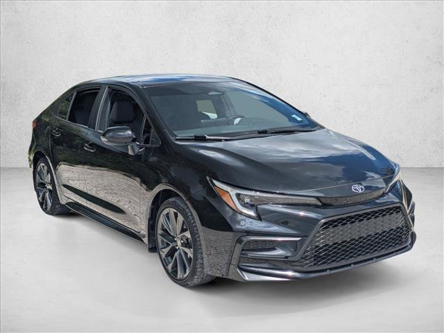 Used 2024 Toyota Corolla SE FWD image 2