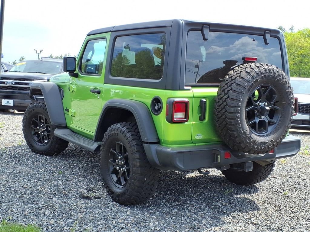 Used 2025 Jeep Wrangler Sport AWD/4WD image 6