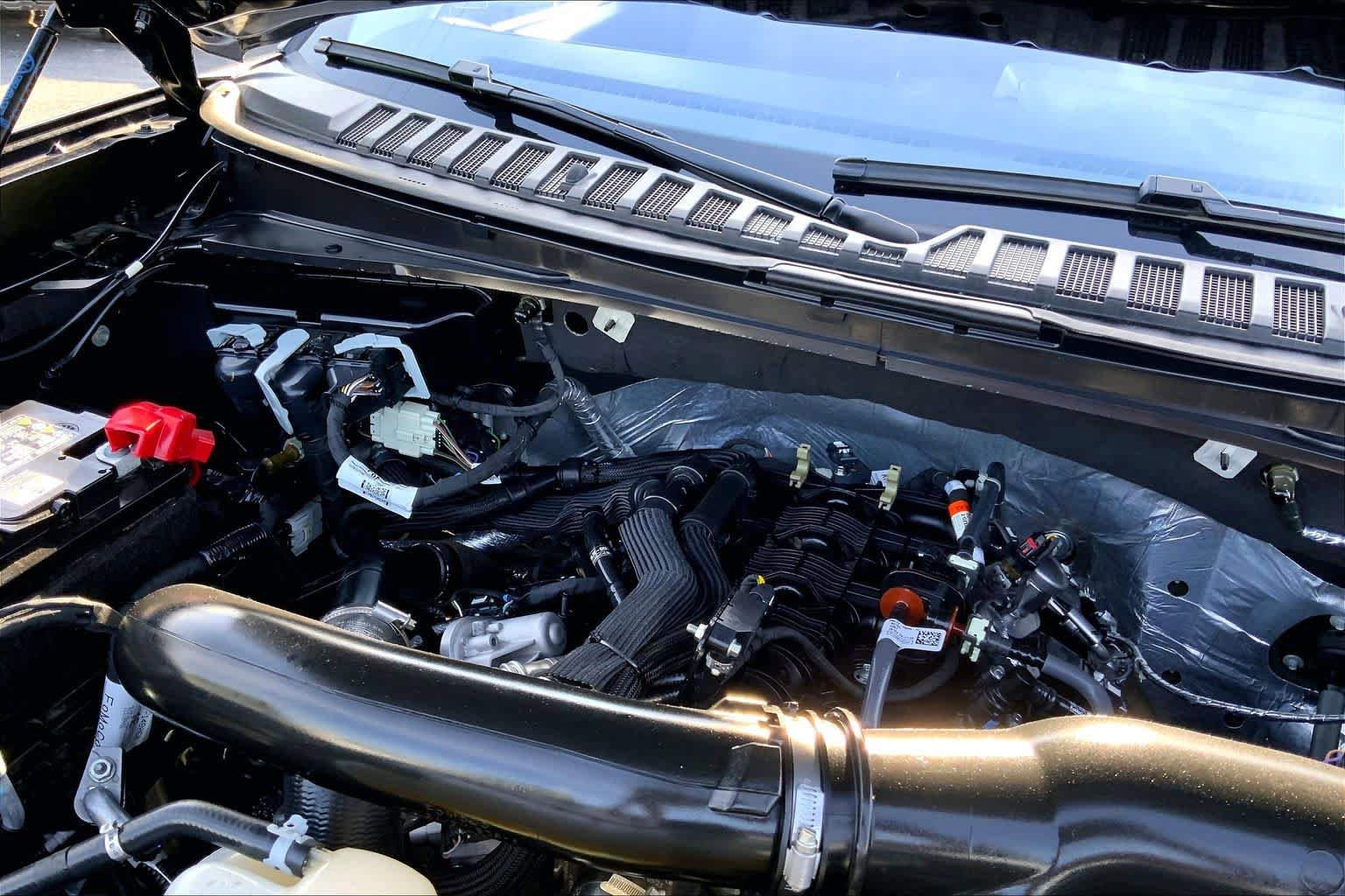 Certified 2025 Ford Expedition Active RWD image 29