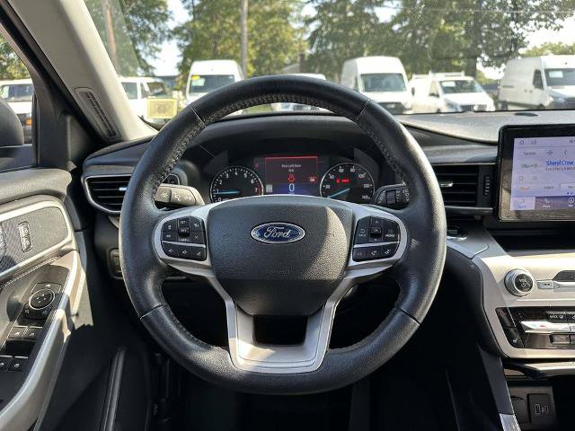 Certified 2022 Ford Explorer XLT w/ Equipment Group 202A AWD/4WD image 20
