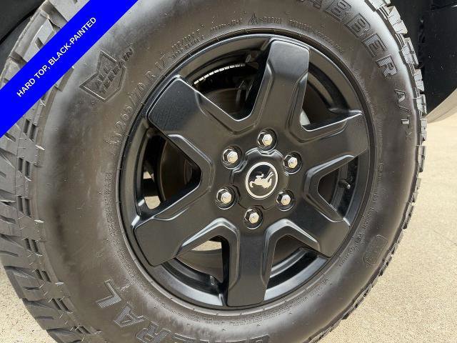 Certified 2024 Ford Bronco Black Diamond AWD/4WD image 12