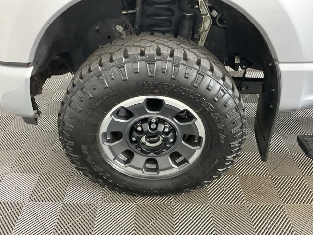 Certified 2024 Ford F350 Platinum w/ Tremor Off-Road Package AWD/4WD image 35