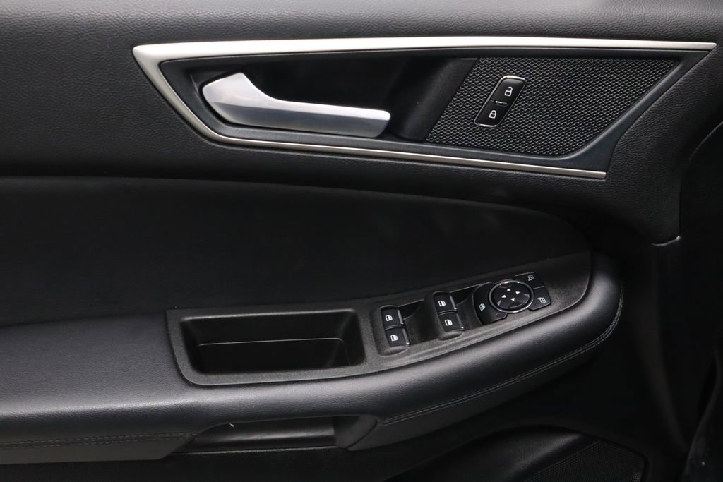 Certified 2024 Ford Edge SEL w/ Convenience Package AWD/4WD image 24