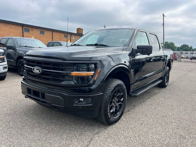 Certified 2024 Ford F150 XLT w/ Equipment Group 302A MID AWD/4WD image 27