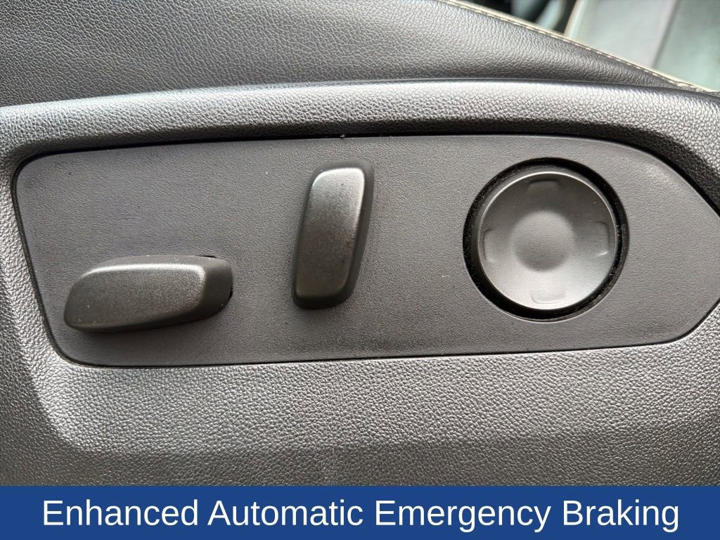 Used 2021 Chevrolet Tahoe Premier w/ Premium Package image 15