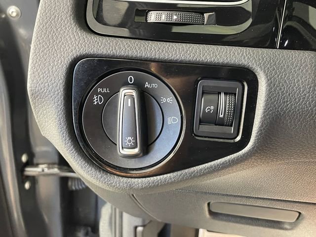 Used 2019 Volkswagen GTI Rabbit Edition FWD image 15