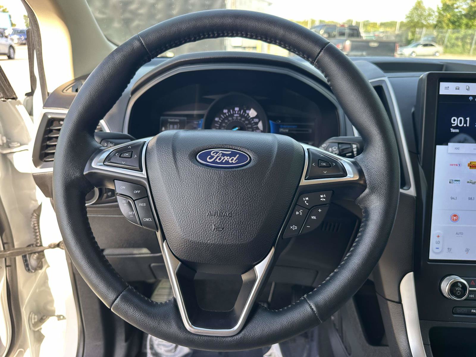 Certified 2024 Ford Edge SEL w/ Convenience Package AWD/4WD image 13