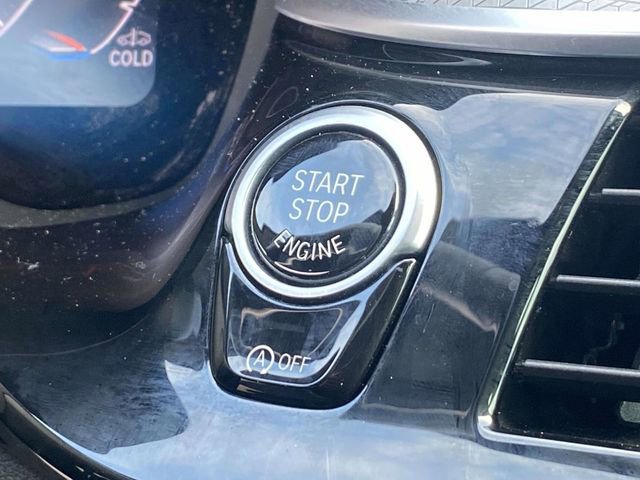 Used 2020 BMW 540i xDrive w/ M Sport Package image 31