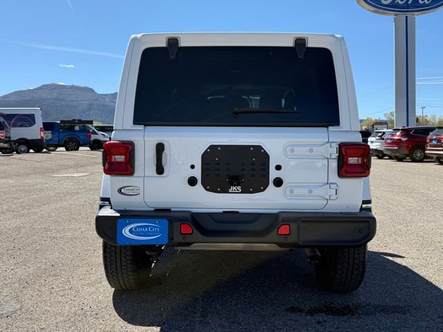 Used 2020 Jeep Wrangler Unlimited Sahara AWD/4WD image 4