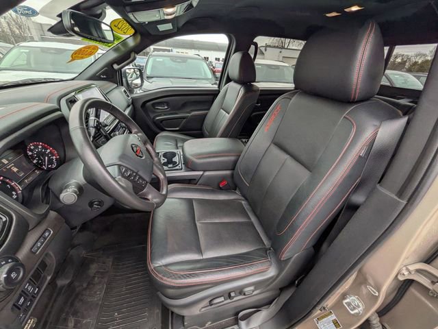 Used 2022 Nissan Titan PRO-4X w/ Pro-4x Convenience Package image 8
