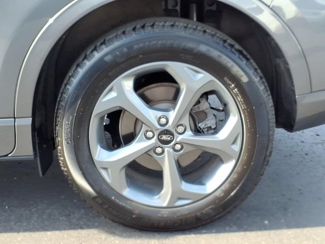 Certified 2023 Ford Escape ST-Line w/ Tech Pack #1 AWD/4WD image 8