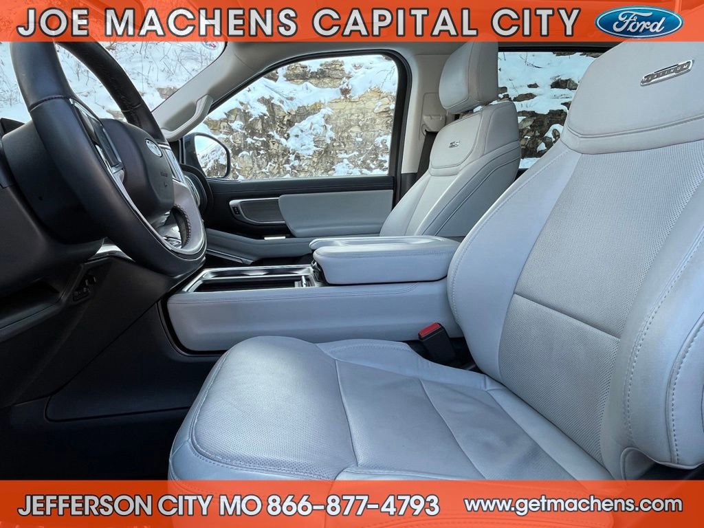 Certified 2025 Ford Expedition Max Platinum image 21