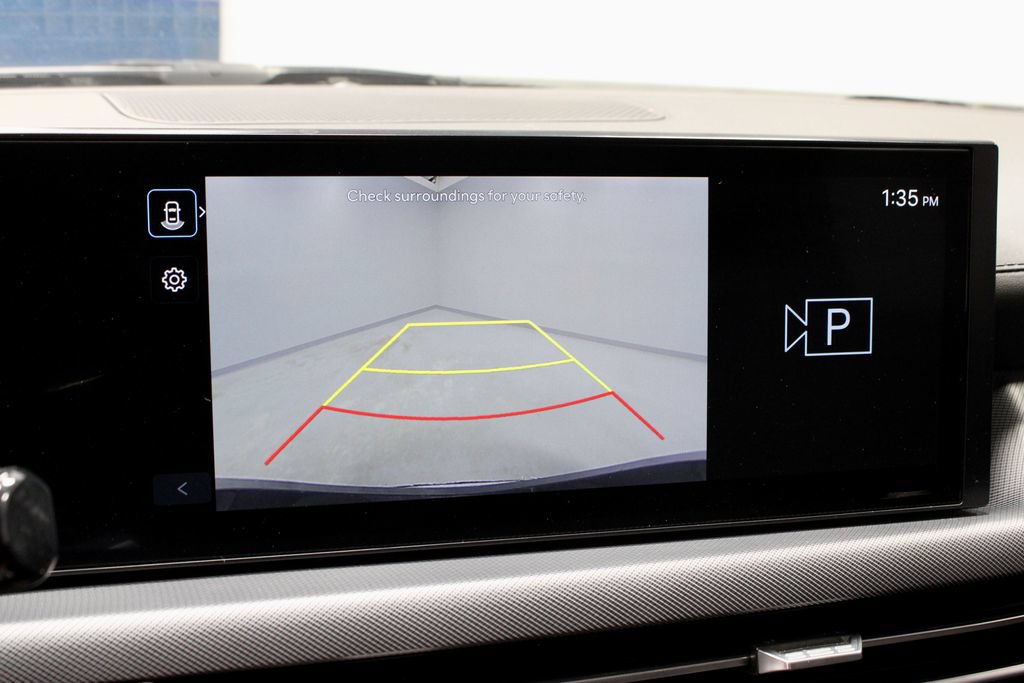 Used 2024 Hyundai Sonata SEL FWD image 2