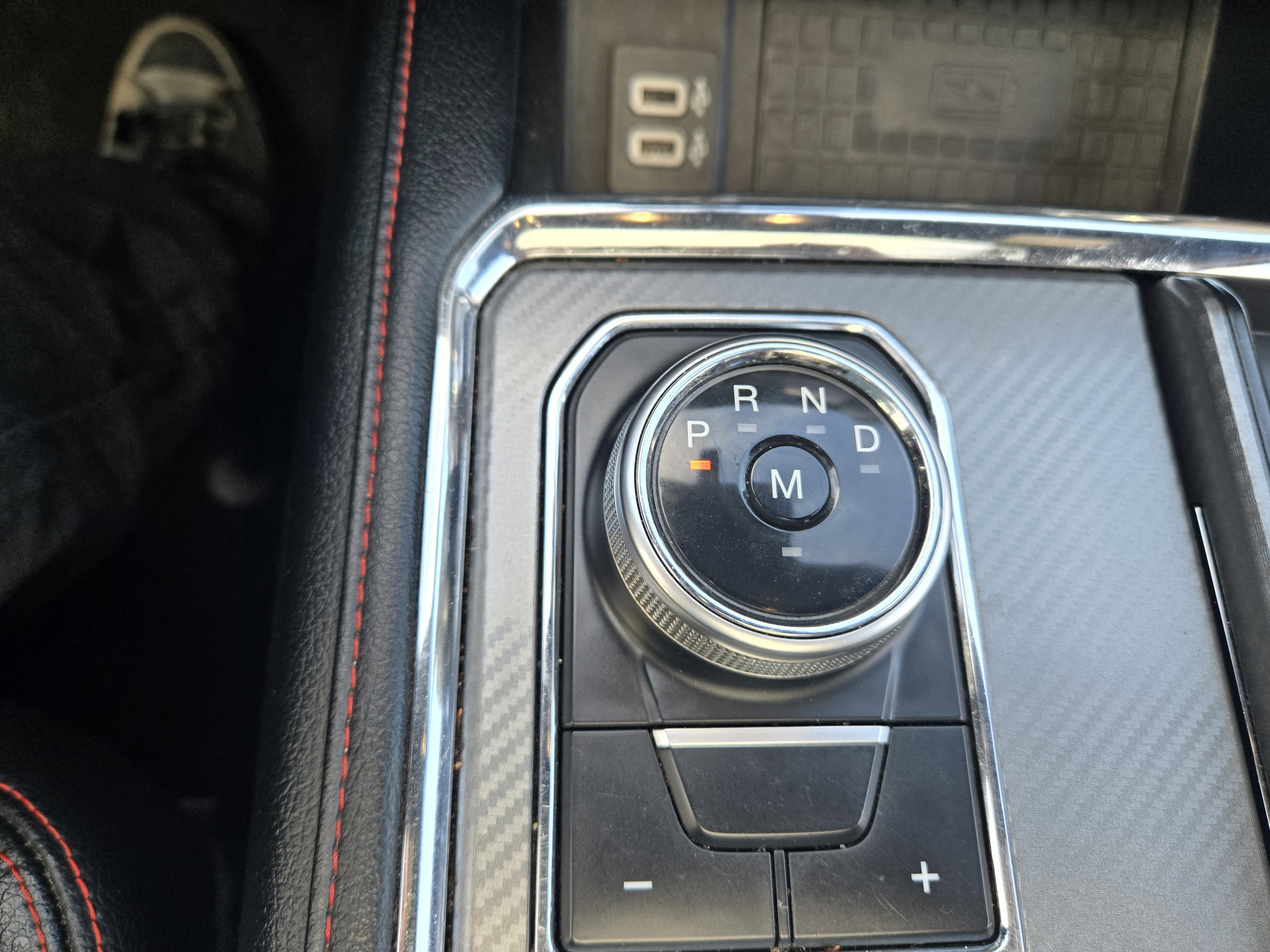 Certified 2019 Ford Expedition Limited w/ Equipment Group 303A image 22