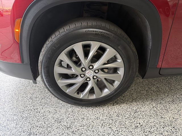 Used 2025 Buick Enclave Preferred image 7