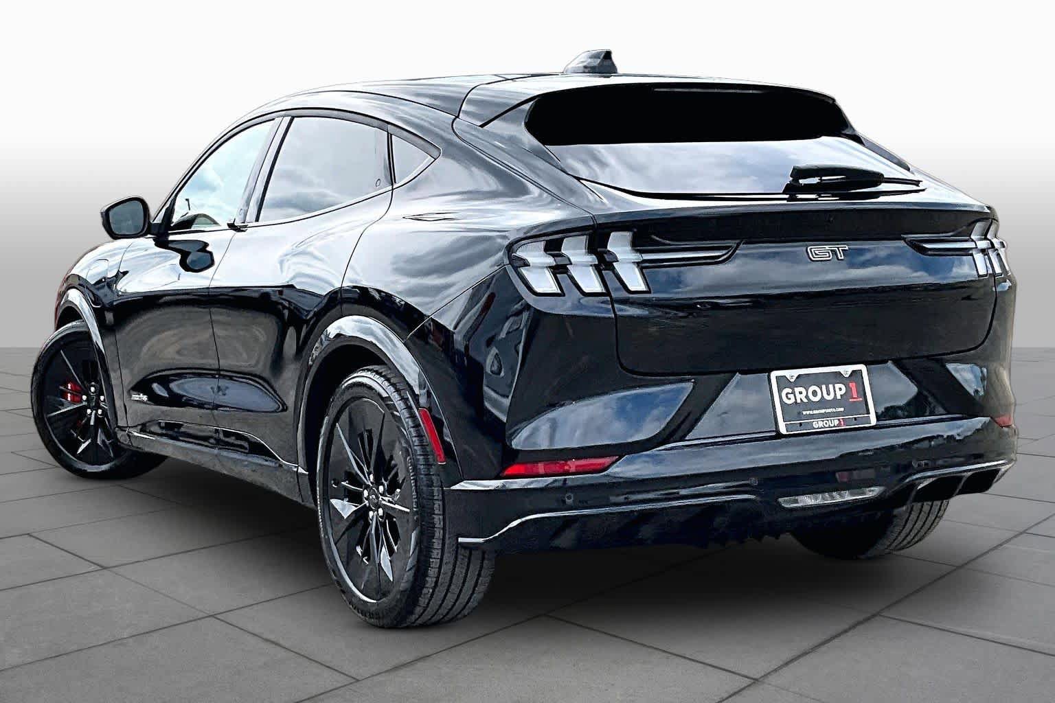 Certified 2025 Ford Mustang Mach-E GT AWD/4WD image 11