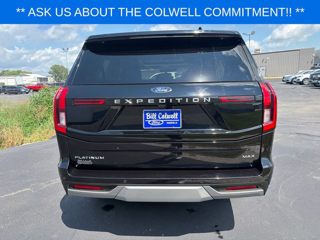 Certified 2025 Ford Expedition Max Platinum w/ Driver's Package AWD/4WD image 5