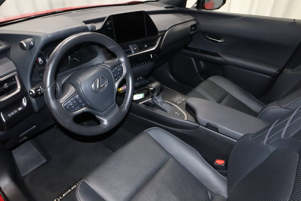 Used 2023 Lexus UX 250h AWD w/ Accessory Package (Z1) image 26