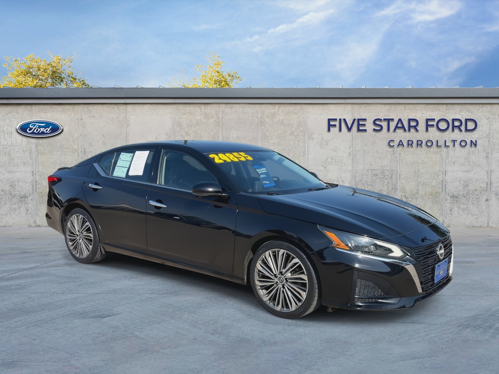 Used 2023 Nissan Altima 2.5 SL FWD image 2