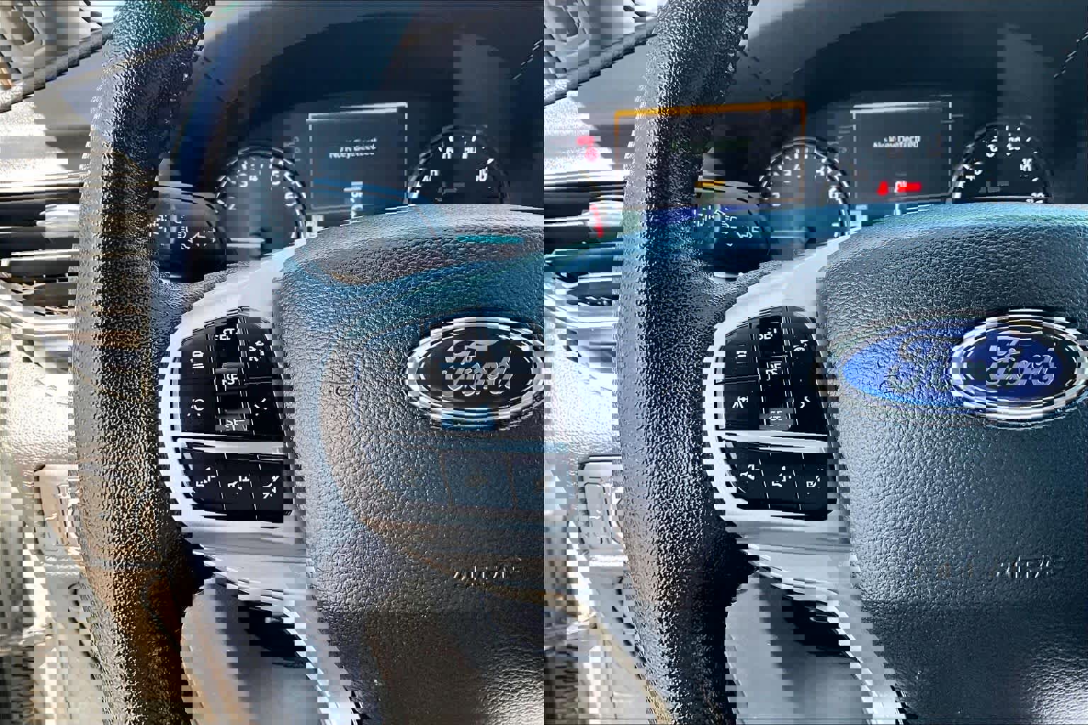 Certified 2021 Ford Explorer XLT w/ Equipment Group 202A image 22