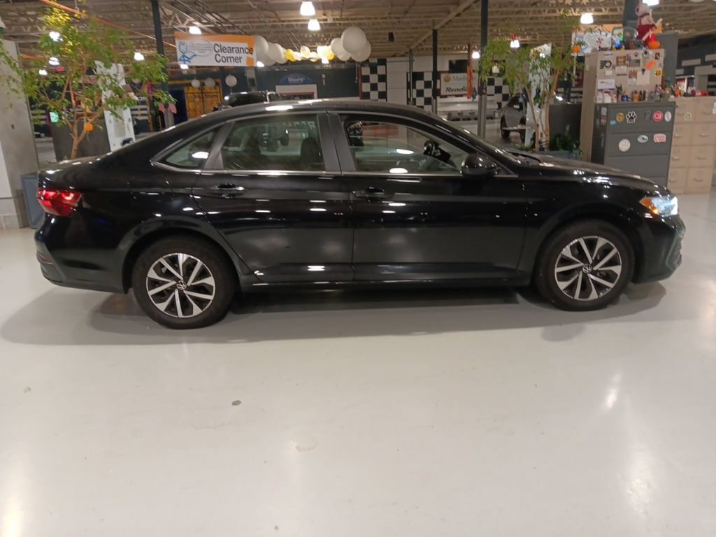 Used 2024 Volkswagen Jetta S FWD image 10