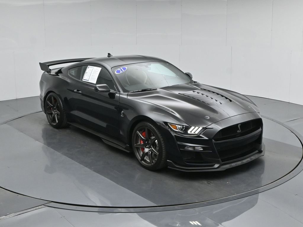 Certified 2021 Ford Mustang Shelby GT500 w/ Carbon Fiber Track Pack RWD image 40