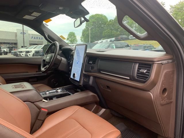 Certified 2023 Ford Expedition King Ranch AWD/4WD image 18