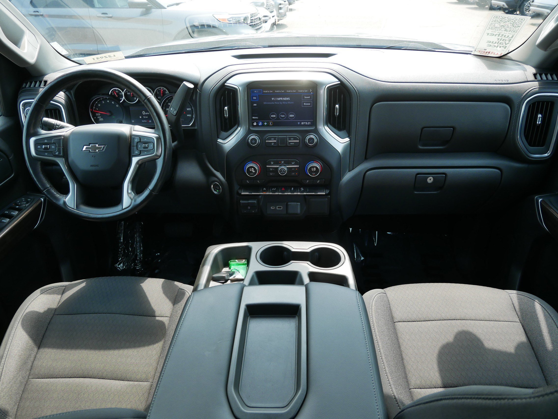 Used 2020 Chevrolet Silverado 1500 RST AWD/4WD image 10