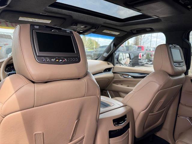 Used 2019 Cadillac Escalade ESV Platinum AWD/4WD image 11