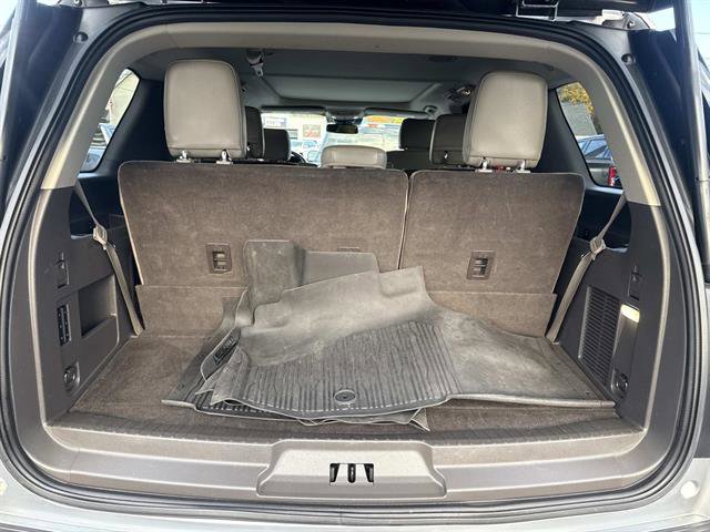 Certified 2020 Ford Expedition XLT w/ Equipment Group 202A image 5