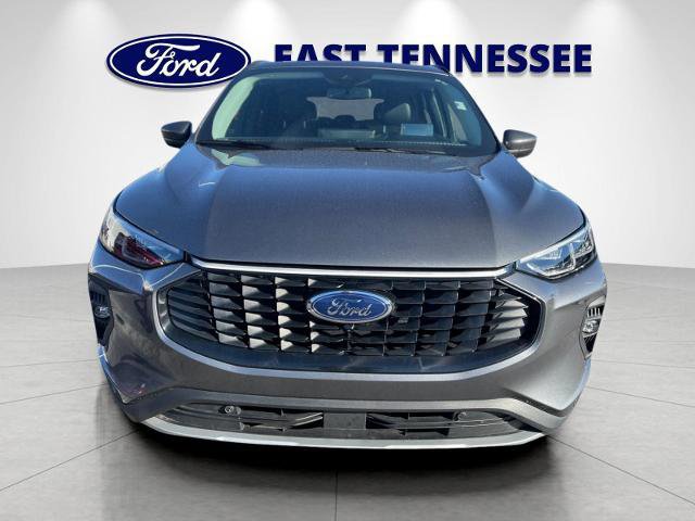 Certified 2025 Ford Escape Platinum w/ Premium Technology Package image 8