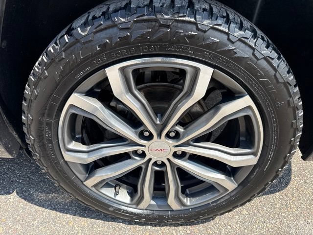 Used 2019 GMC Terrain Denali w/ Comfort Package AWD/4WD image 11