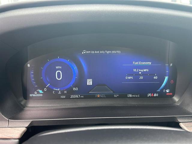 Certified 2023 Ford Explorer Platinum w/ Technology Package AWD/4WD image 4