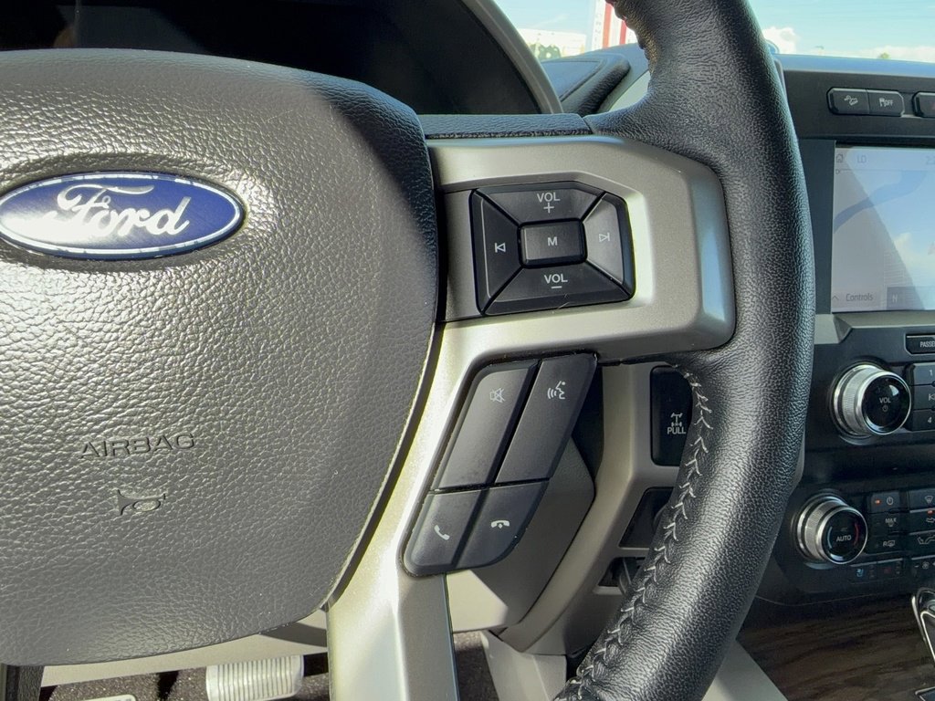 Certified 2019 Ford F150 Lariat w/ Equipment Group 502A Luxury image 24