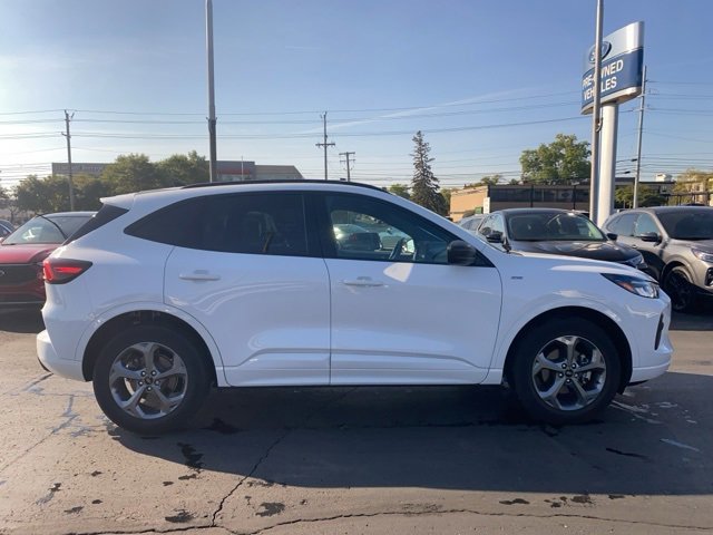 Certified 2023 Ford Escape ST-Line w/ Tech Pack #1 image 2