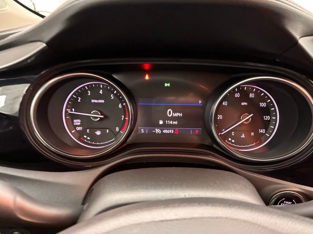 Used 2022 Buick Encore GX Preferred w/ Sport Touring Package image 22