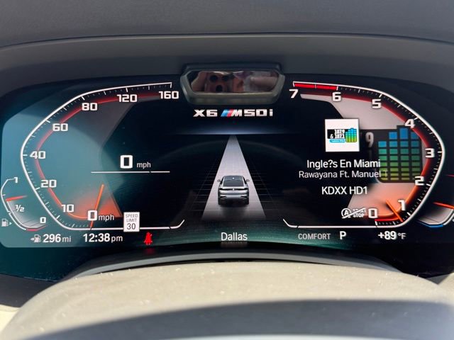 Used 2022 BMW X6 M50i w/ Executive Package AWD/4WD image 15