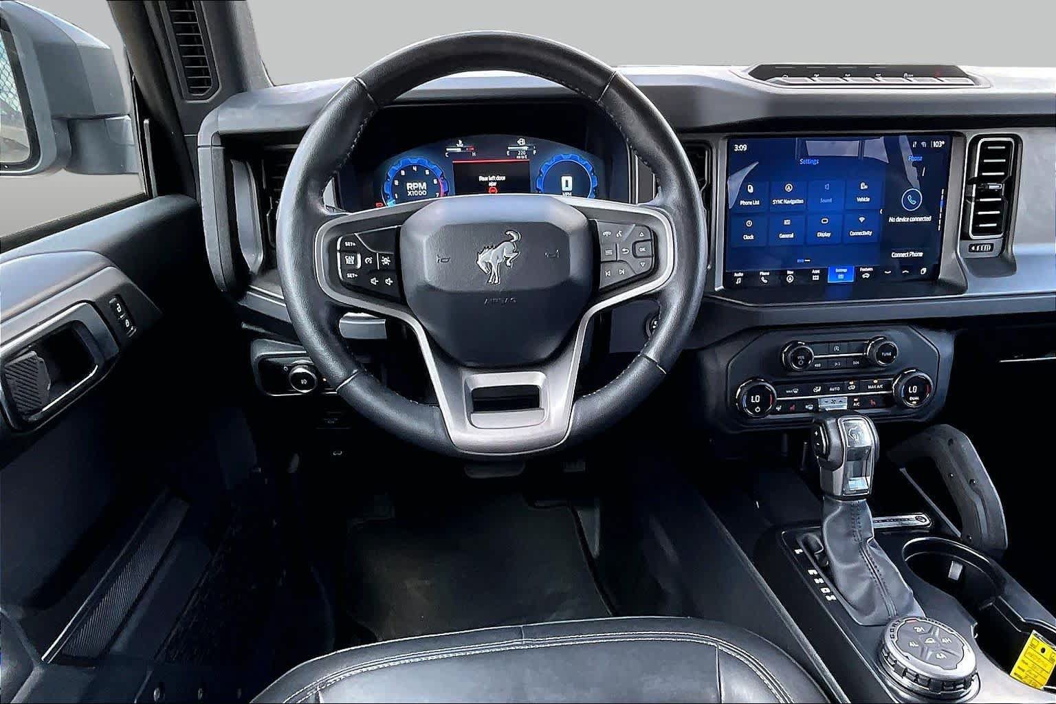 Certified 2025 Ford Bronco Badlands AWD/4WD image 8