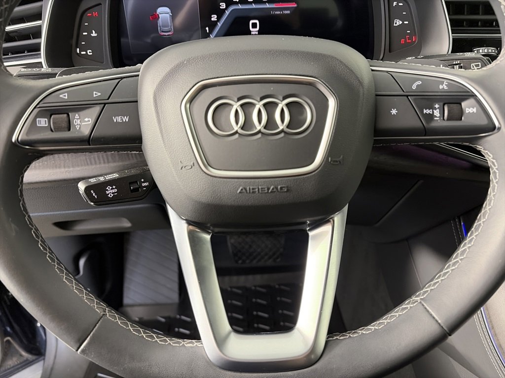 Used 2023 Audi Q8 Prestige image 16