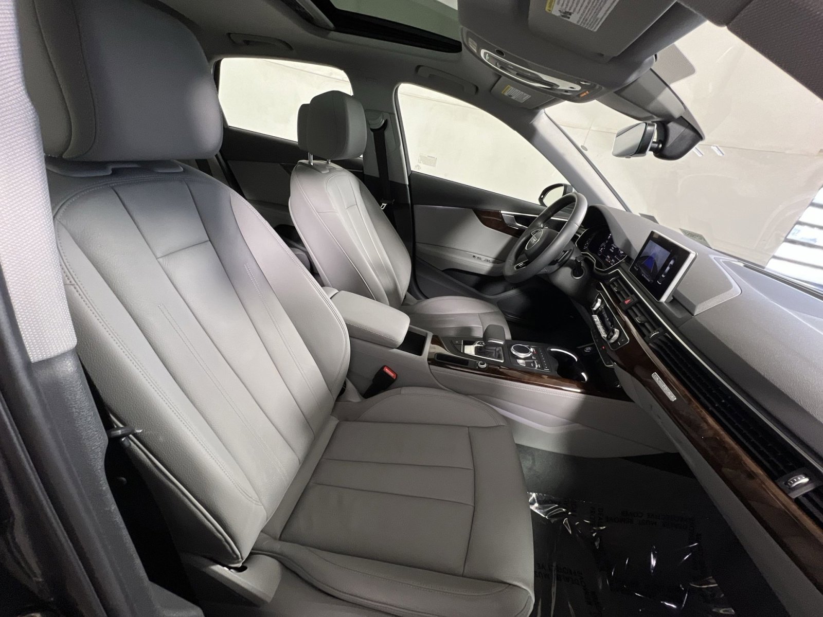 Used 2019 Audi A4 2.0T Premium Plus image 27