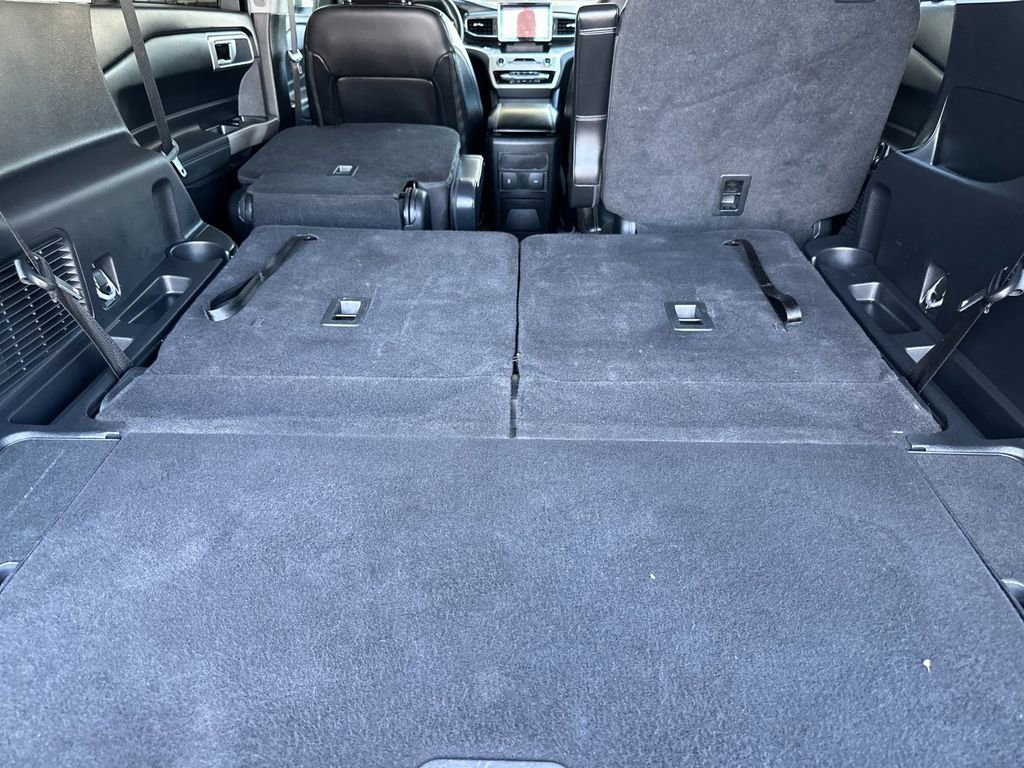 Certified 2023 Ford Explorer XLT w/ Equipment Group 202A image 16