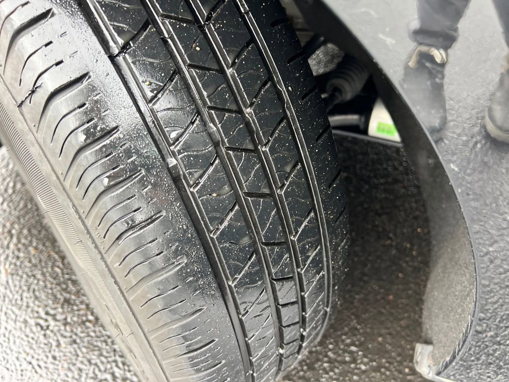 Used 2023 Chevrolet Malibu LT image 30